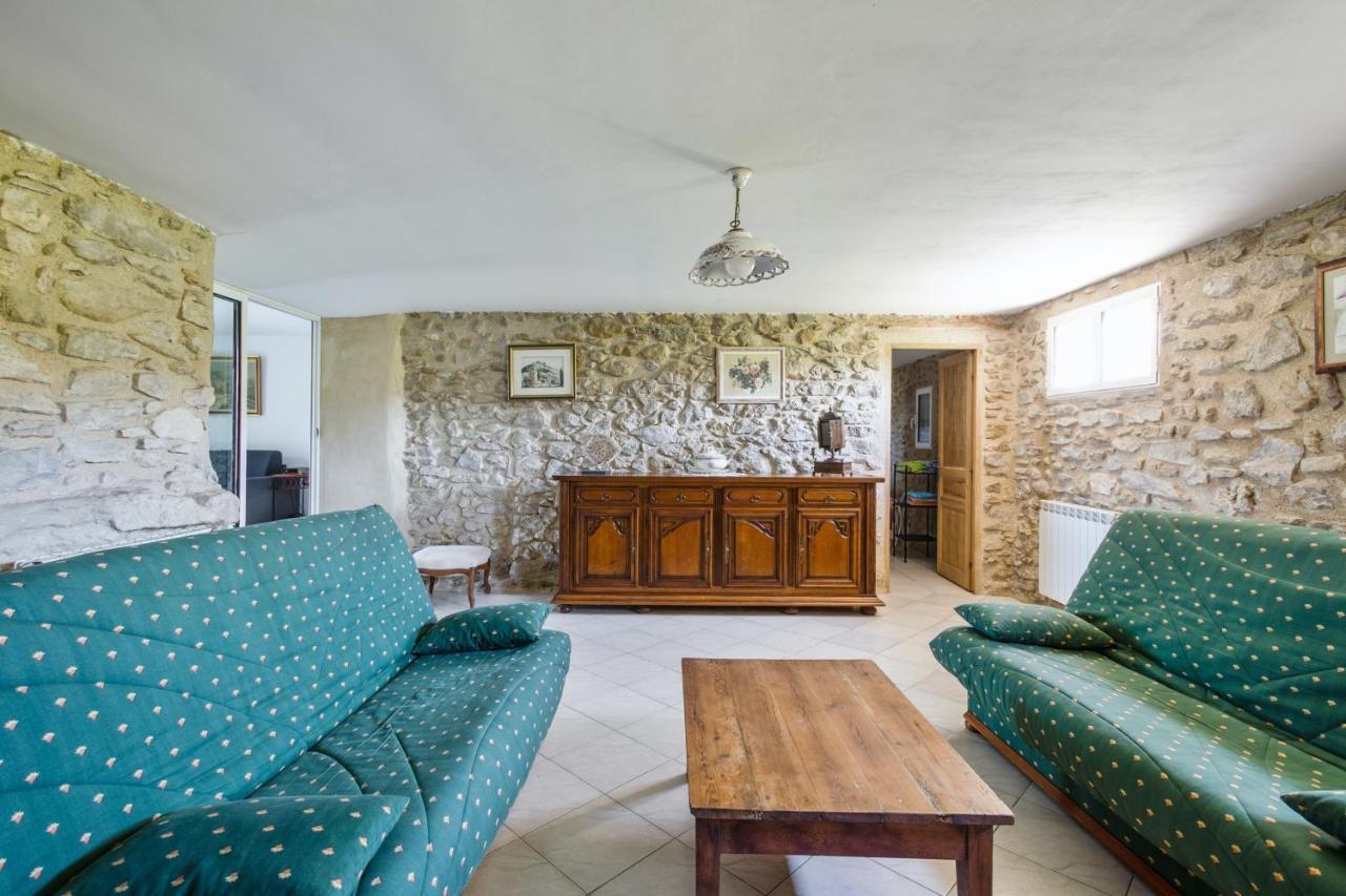 Villa Charmante A La Tour-D'Aigues Avec Piscine Privee La Tour-dʼAigues Exterior foto